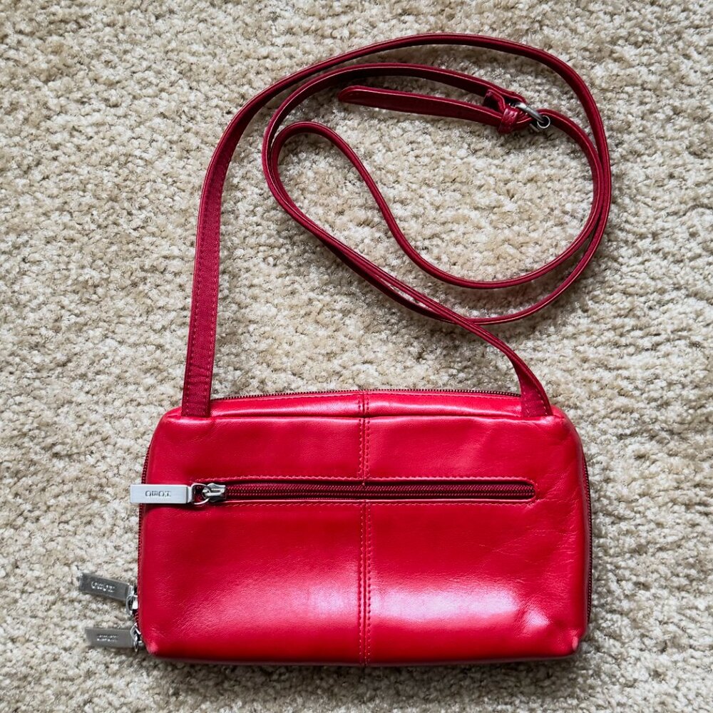 HOBO Red Leather Crossbody Wallet Organizer Zip-Around Mini Bag - Picture 5 of 13